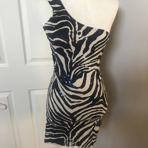 One shoulder dress